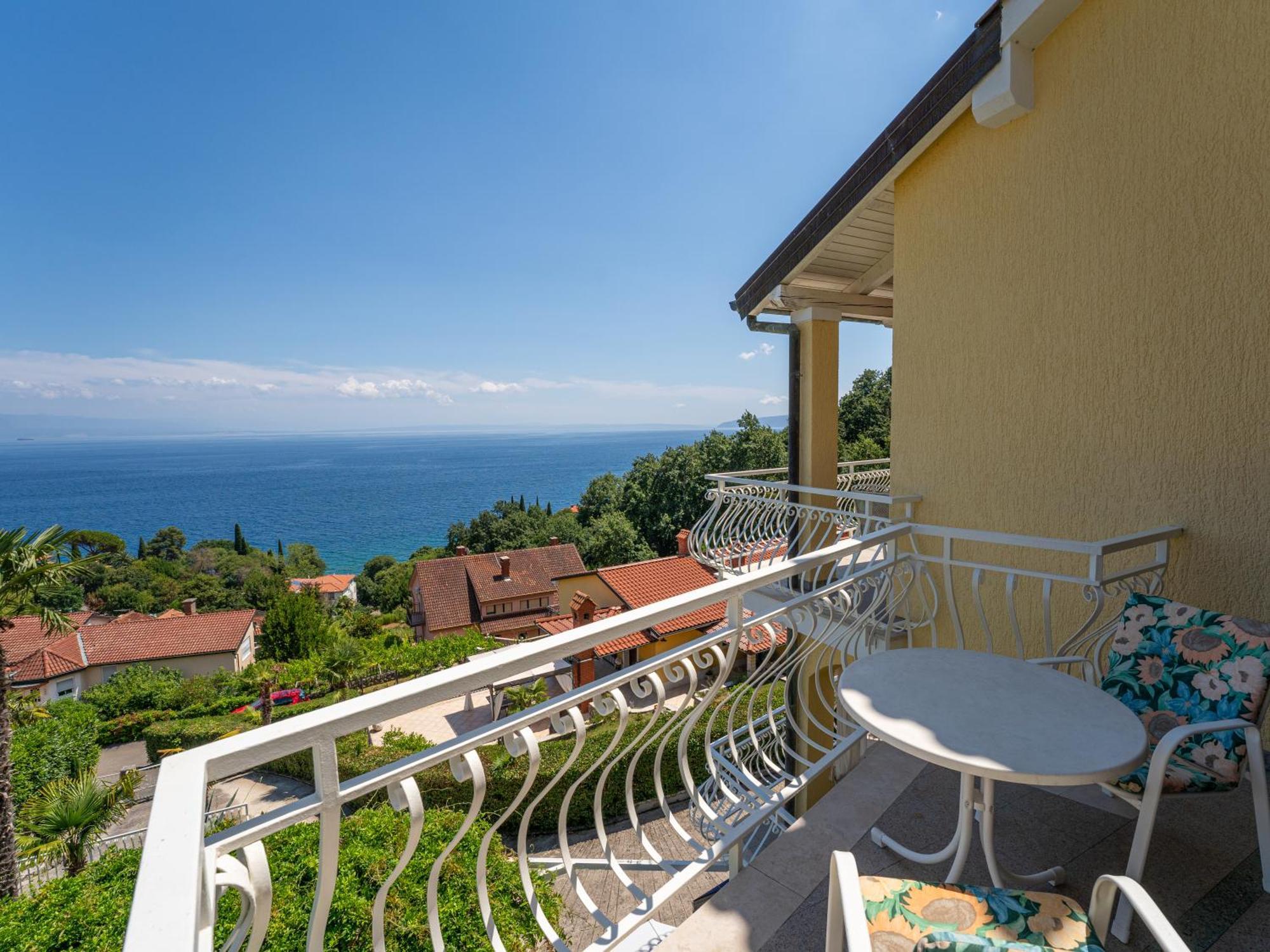 Villa Mona Lisa Lovran - Croatia Bagian luar foto