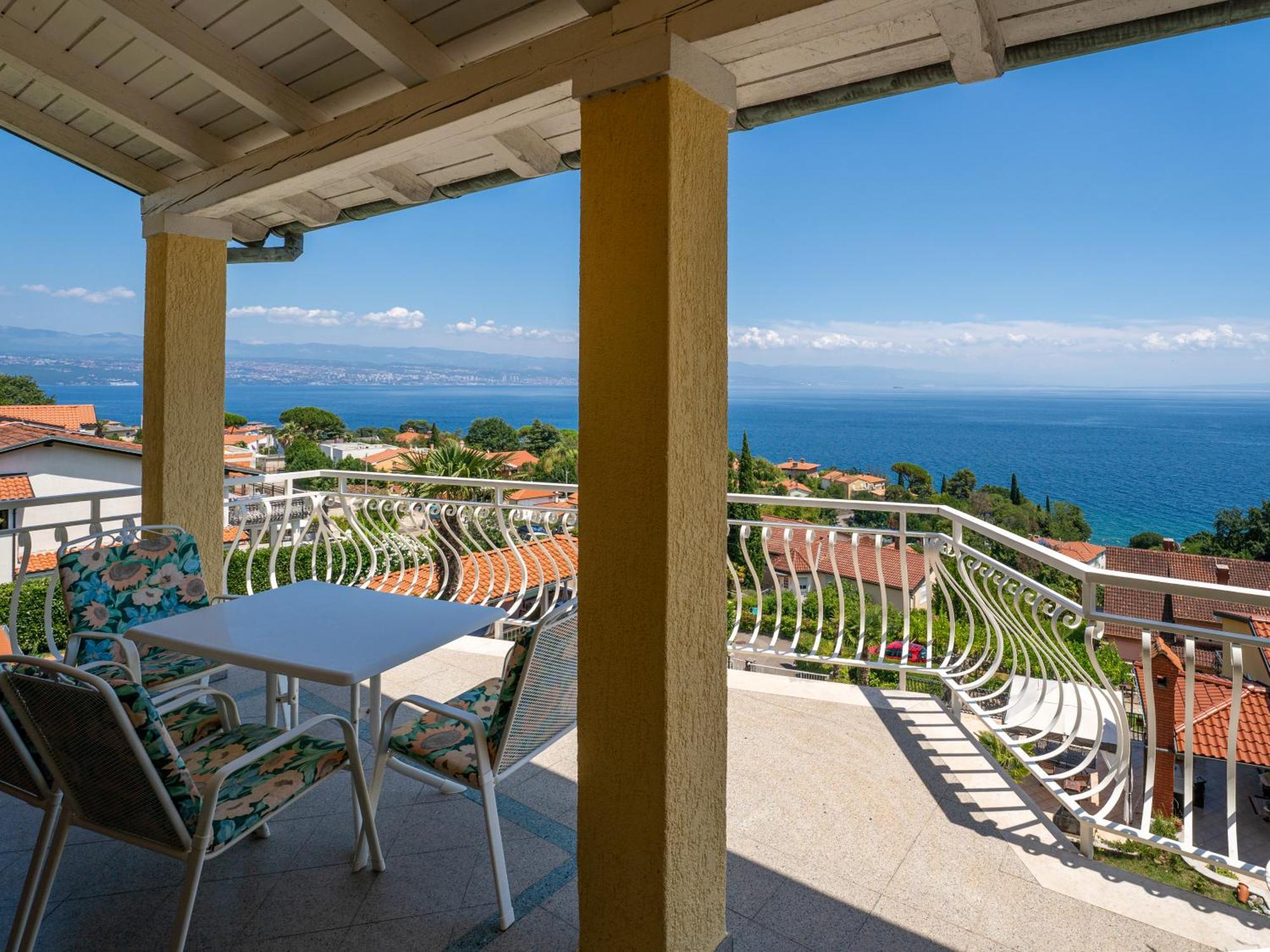 Villa Mona Lisa Lovran - Croatia Bagian luar foto