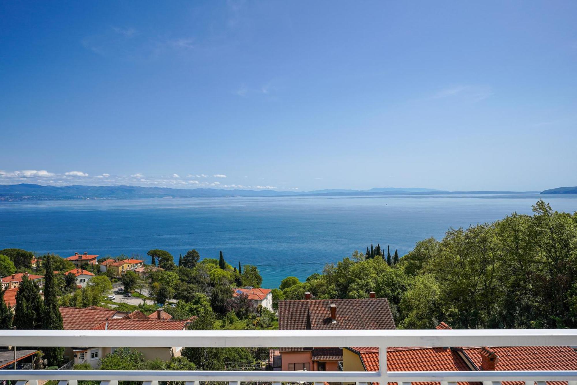 Villa Mona Lisa Lovran - Croatia Bagian luar foto